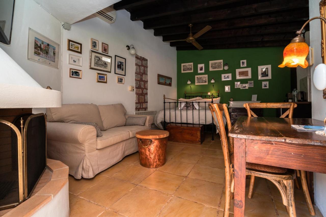 Rafalias Mansion Hydra  Exteriér fotografie